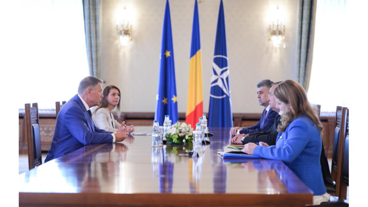 big_intalnire_cu_liderii_coalitiei_de_guvernare_pe_tema_grevei_din_educatie_31_mai_2023_16_70180300