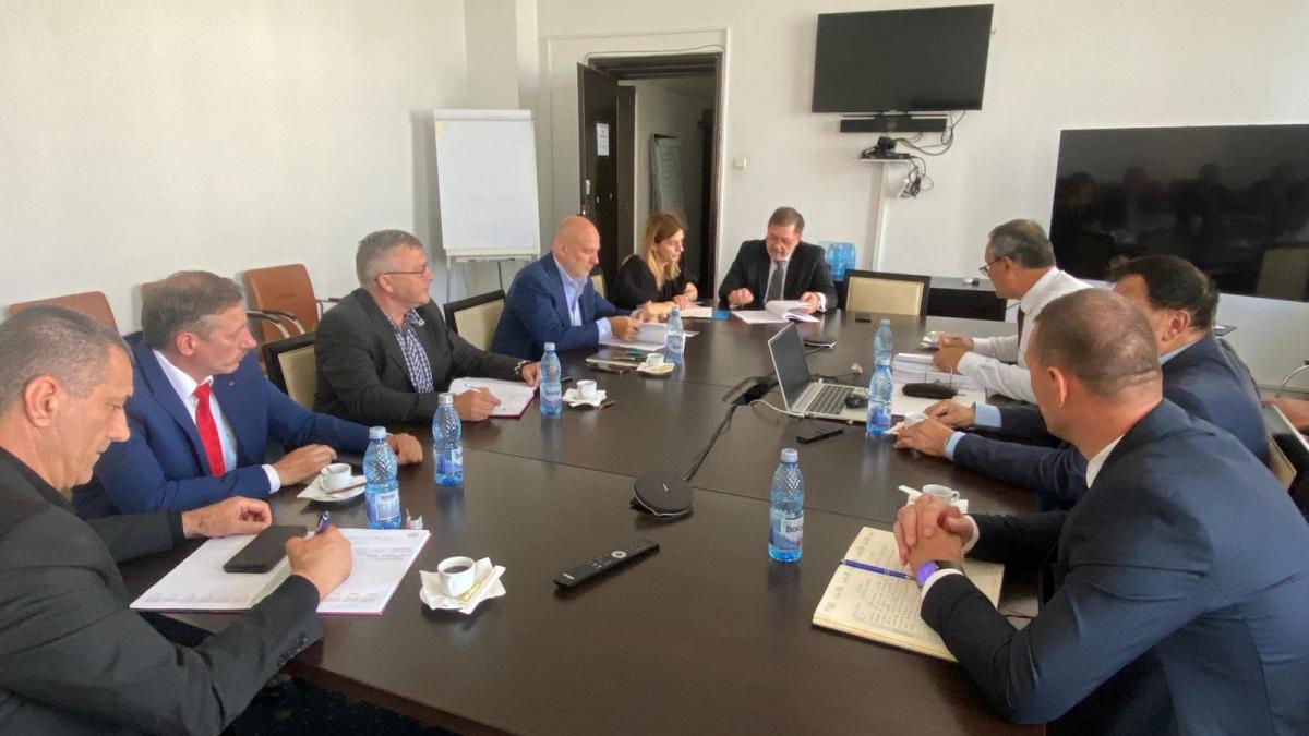 rafila-intalnire-cu-sindicalisti_45496900