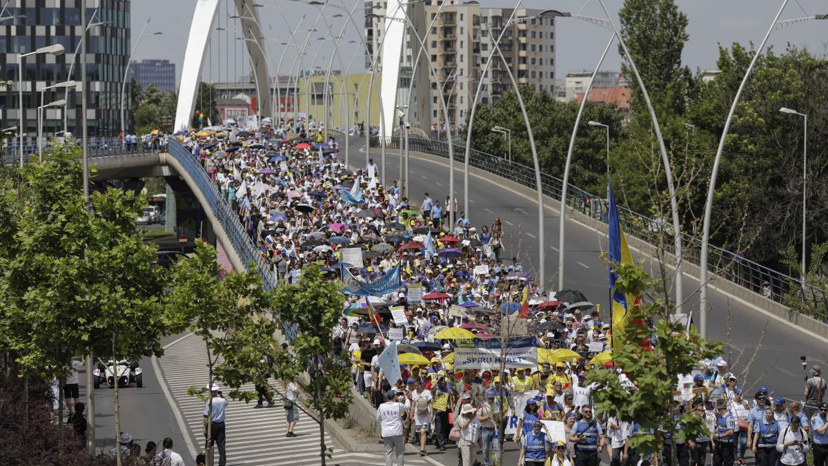 instant_protest_educatie_9_iun_023_inquam_photos_octav_ganea_14595000