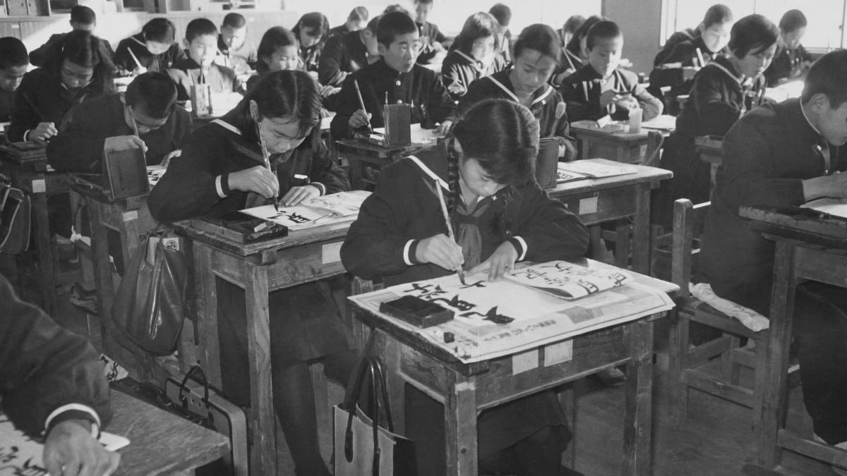 japonia-elevi-pexels_36728700