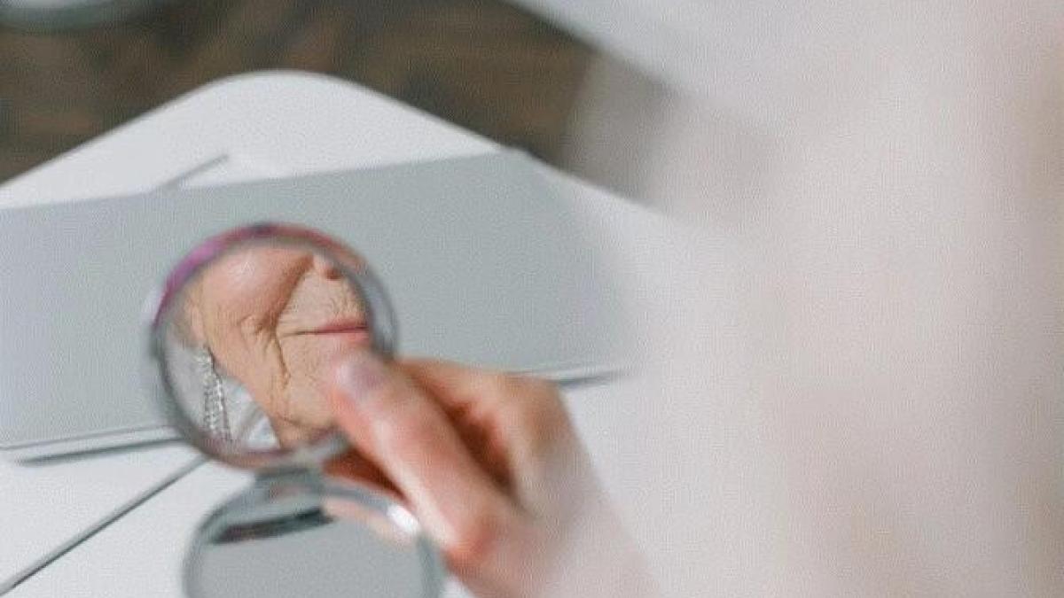 consuma-aceste-alimente-pentru-combaterea-ridurilor-si-vei-avea-parte-de-o-surpriza_50696100