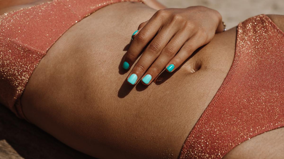 cum-sa-ai-un-abdomen-suplu-pe-plaja--ce-si-cum-trebuie-sa-consumi--sfaturi-de-la-chatgpt_49995900