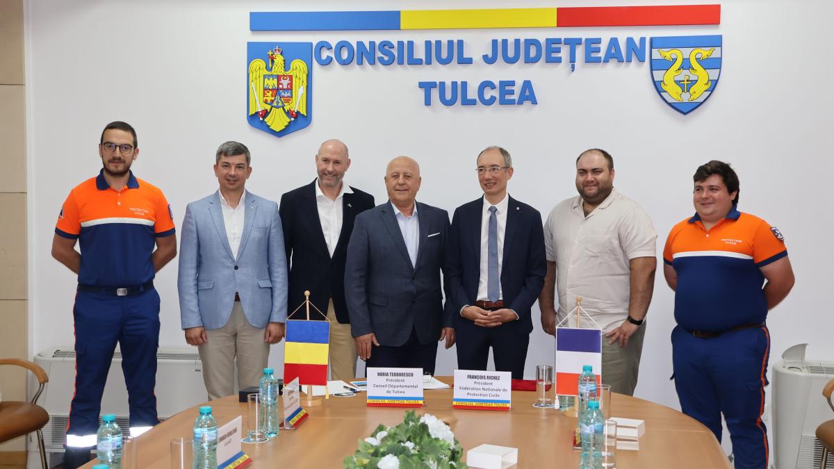 conducerea-federatiei-nationale-a-protectiei-civile-franceze--in-vizita-de-lucru-la-tulcea--4_19455700