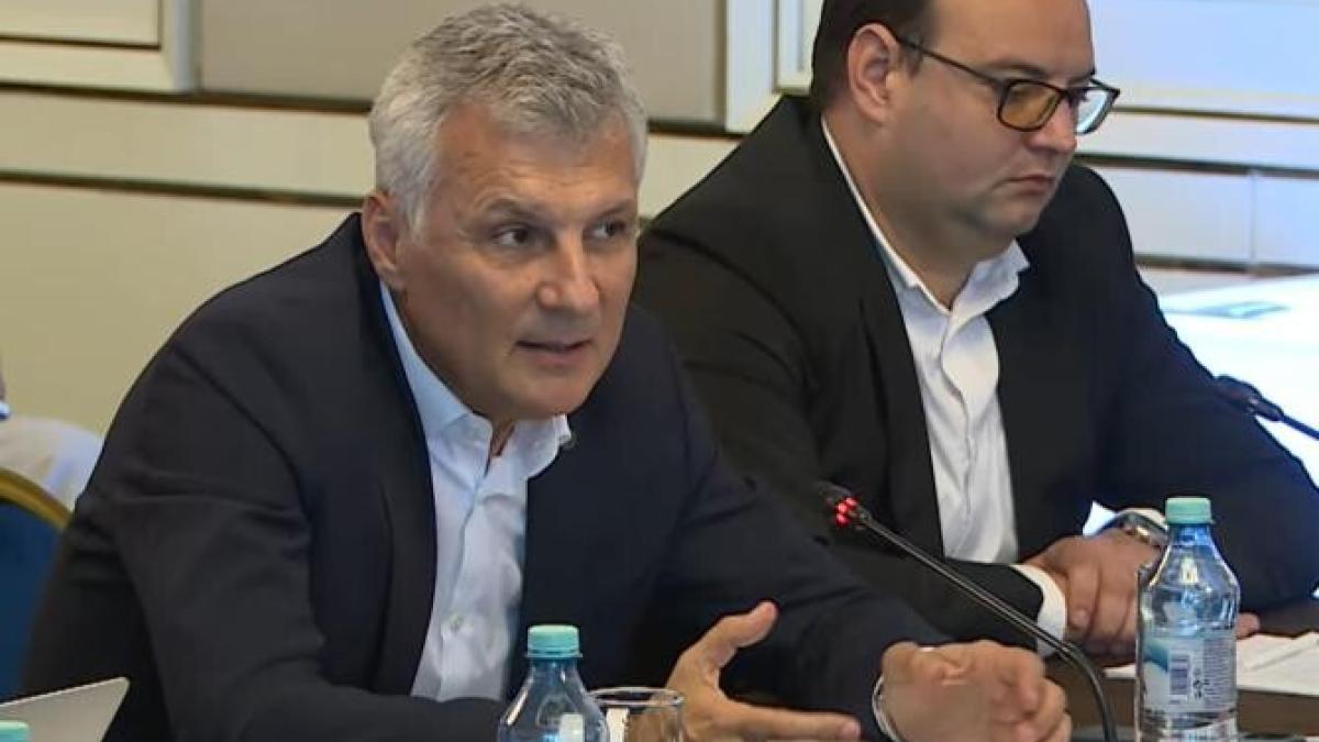 daniel-zamfir_41426200