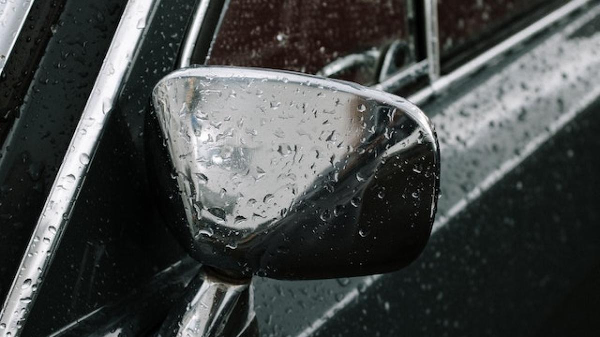 auto-ilustrativ_24431100