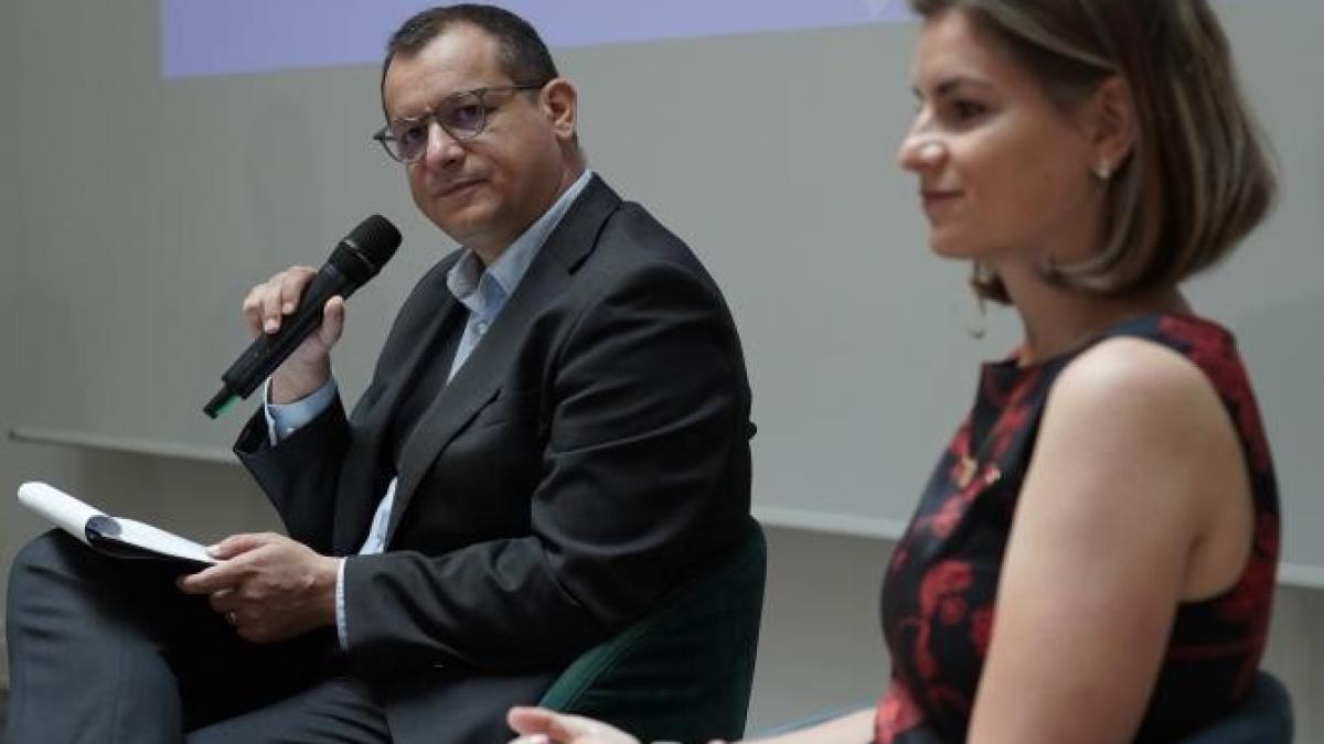 ela-moraru-cristi-sporis_59683700