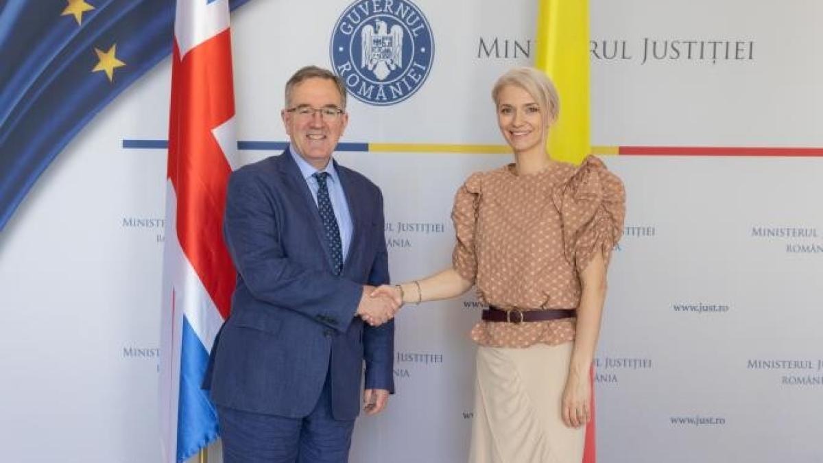 alina-gorgiu-andrew-noble_33448100