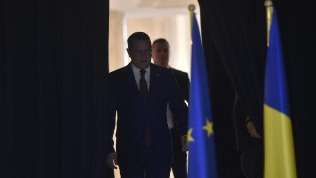 cine-ar-putea-prelua-sefia-sri--bogdan-chirieac--trei-nume-pe-lista-scurta--diana-tache--informatii-de-culise_39264500