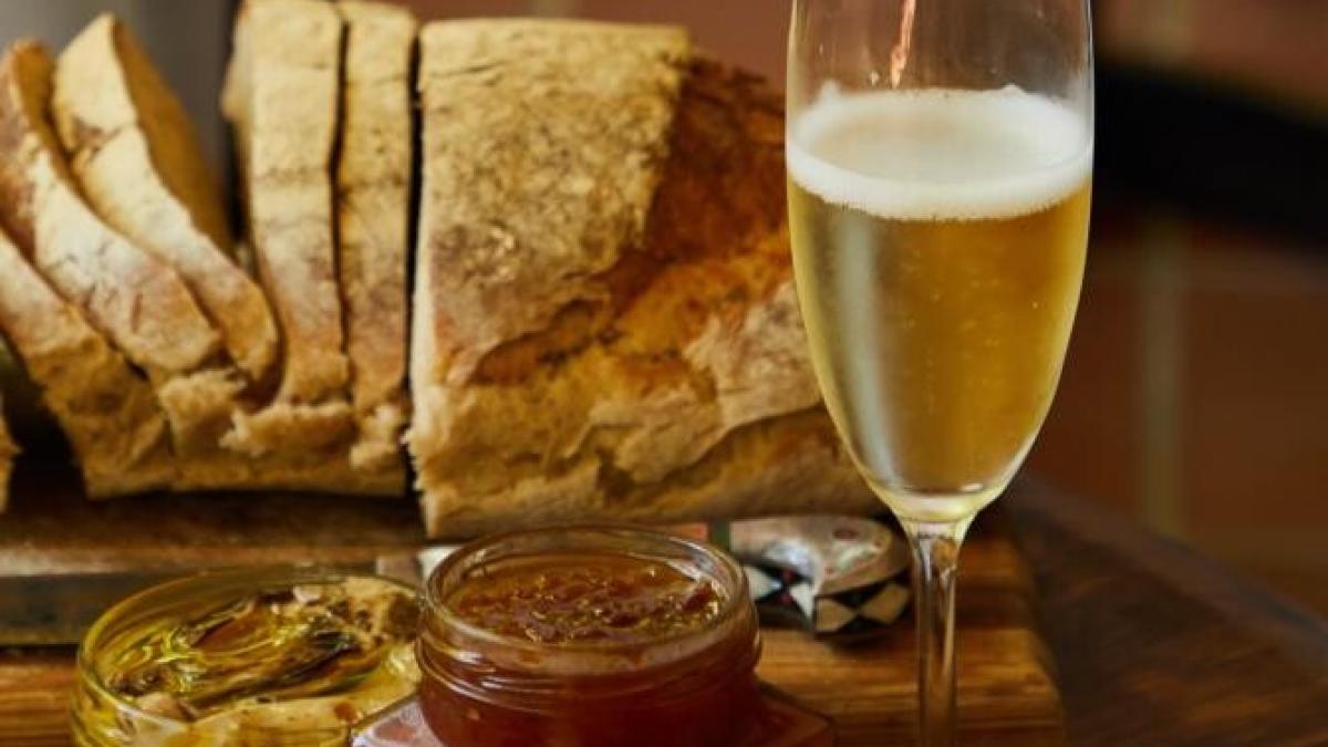 o-organizatie-caritabila-de-sanatate-de-top-din-marea-britanie-cere-masuri-urgente-pentru-a-reduce-prc-e2prc-80prc-9cefectele-cancerigeneprc-e2prc-80prc-9d-ale-alcoolului-ieftin_98210600