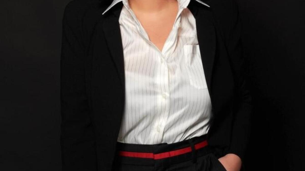 romina-gingasu_72829000