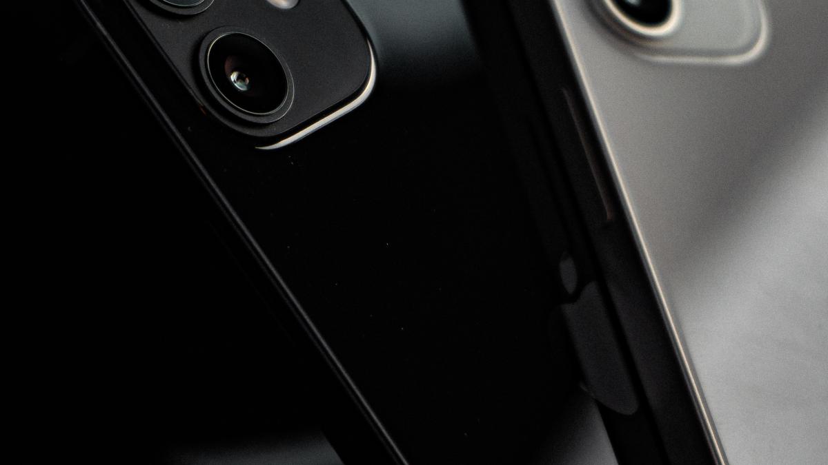 telefoane-pexels_41005400