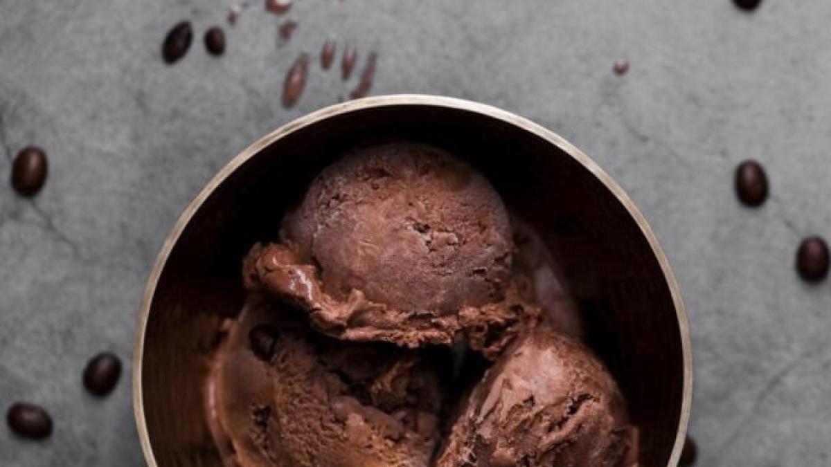 cea-mai-usoara-inghetata-de-ciocolata--iata-cum-o-fac-gospodinele-britanice_00497100