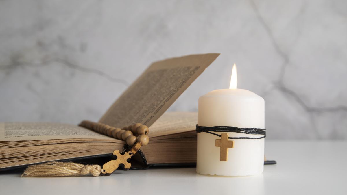 care-sunt-cele-zece-porunci-din-biblie_33891400