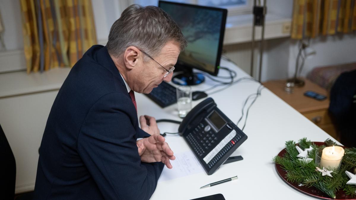 thomas_stelzer_iaca_suspendat_coruptie_87207900