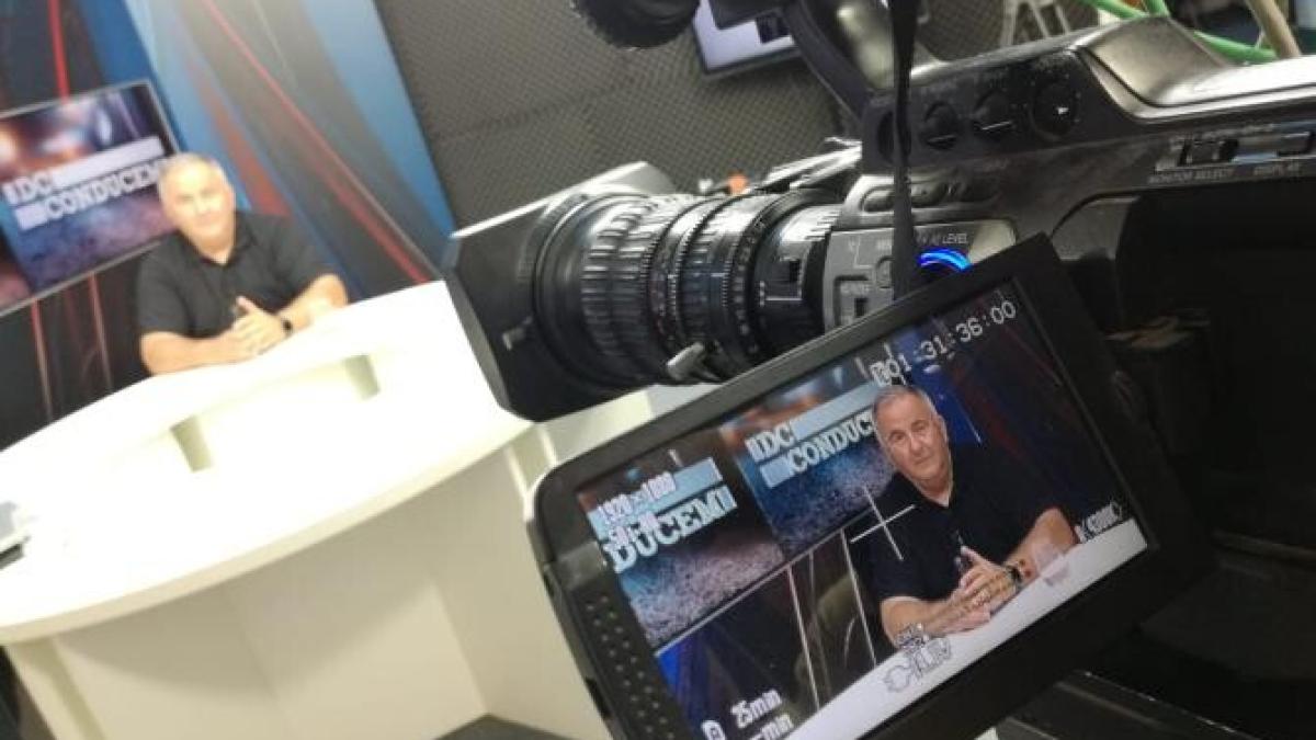 dc conducem varsta la care si a luat titi aur permisul cum a condus legal si ilegal in acelasi timp