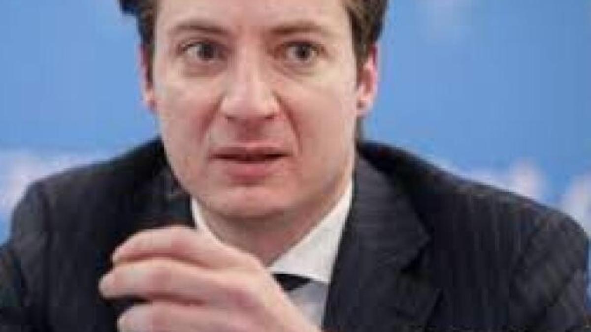 andrei-caramitru_78692500