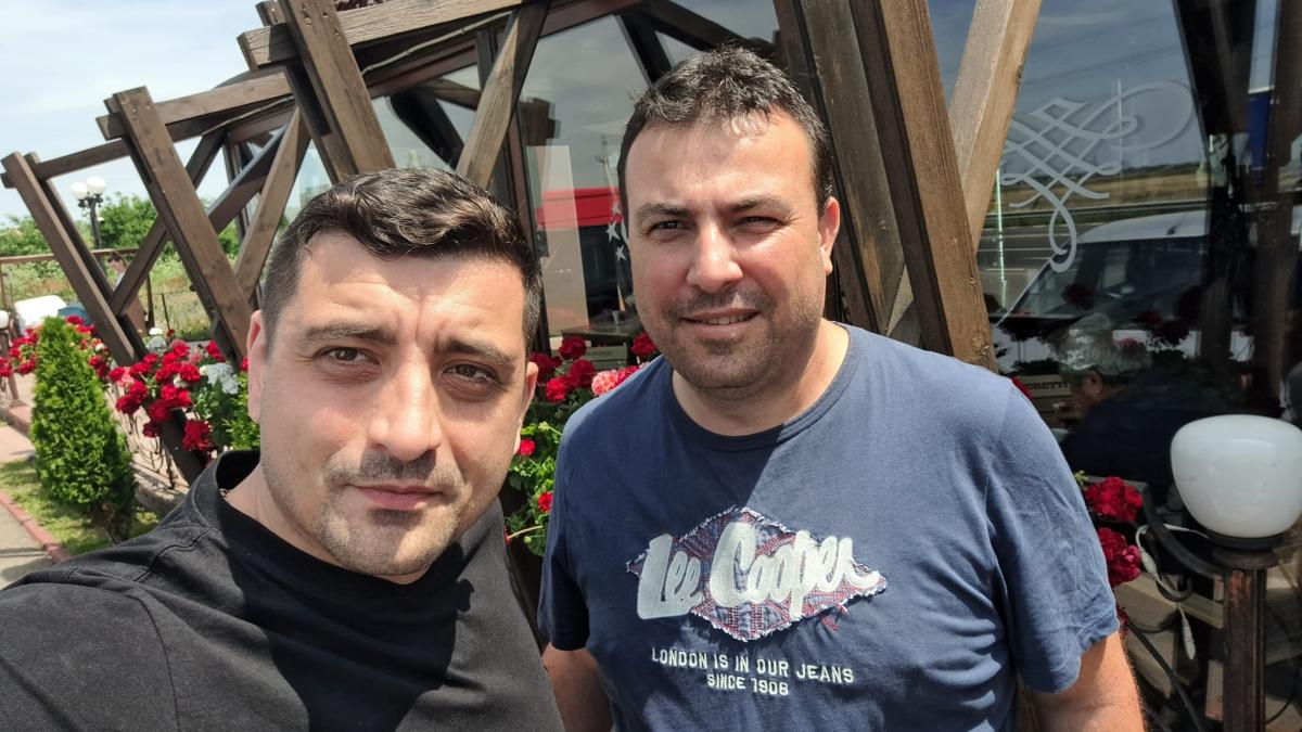 peiu-adrian-si-simion_79337300