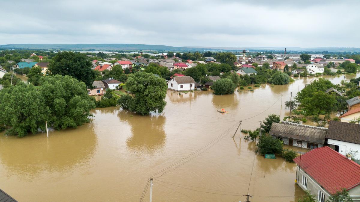 ue-va-debloca-400-de-milioane-de-euro-pentru-ajutorarea-sloveniei--tara-care-se-confrunta-cu-prc-e2prc-80prc-9dcea-mai-grava-catastrofa-naturalaprc-e2prc-80prc-9d_52139200