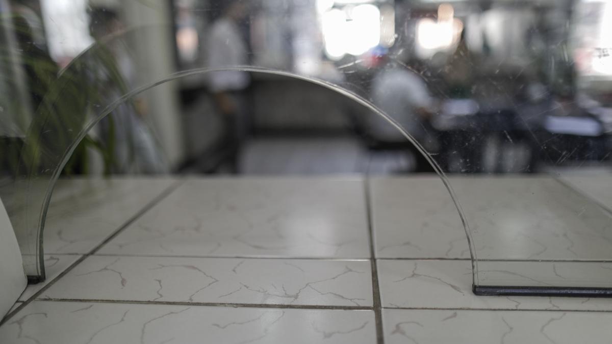 functionari-id229617_inquam_photos_octav_ganea_32940500