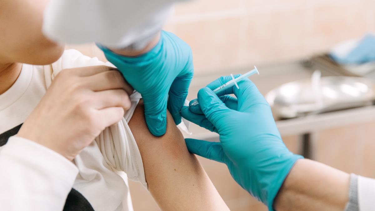 alexandru-rafila--despre-campania-impotriva-vaccinarii-copiilor-si-a-bolnavilor-cronici-mi-se-pare-un-element-de-iresponsabilitate_55654700