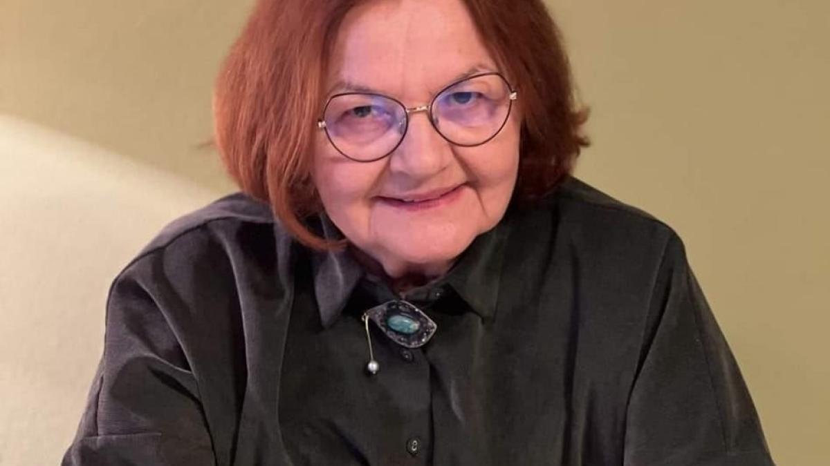 prof--univ--dr--mihaela-miroiu--rugaminte-pentru-partidele-politice-ne-tragem-cumva-de-sireturi_00711100