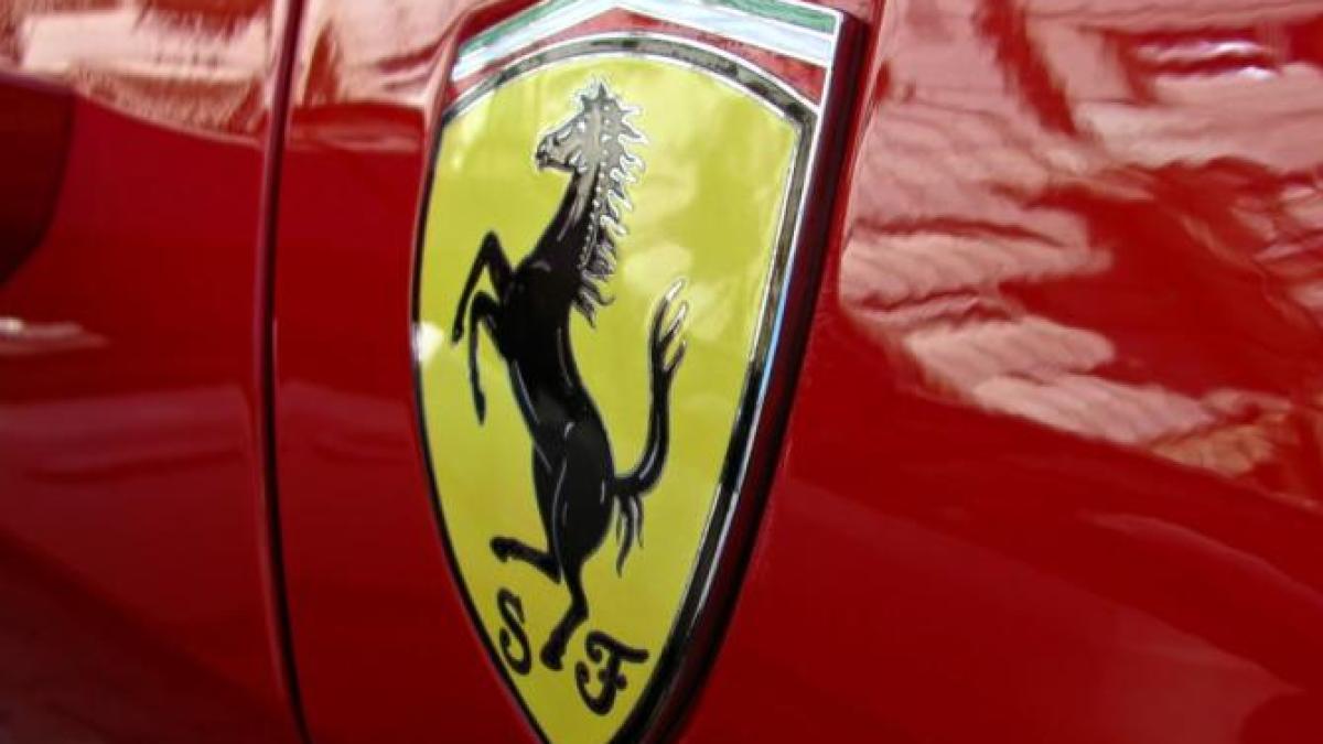 ferrari-logo-ilustrativ-pxhere_14309900
