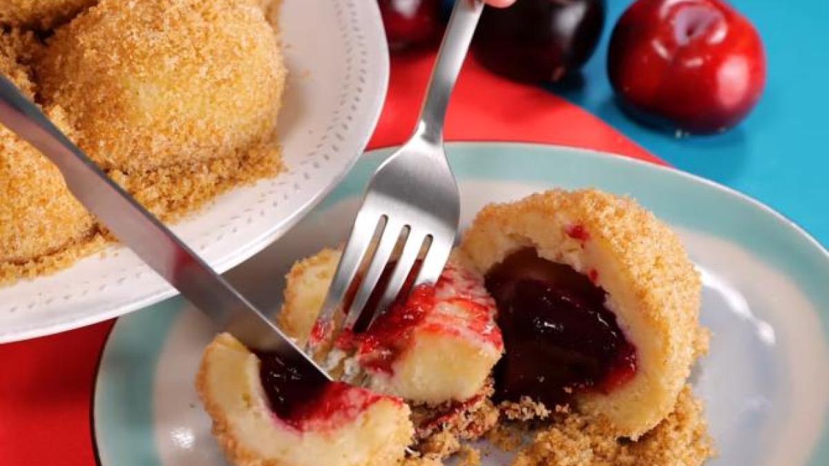 galustele-cu-prune--desertul-de-sezon-care-nu-poate-fi-refuzat--oricine-il-poate-prepara_40769200