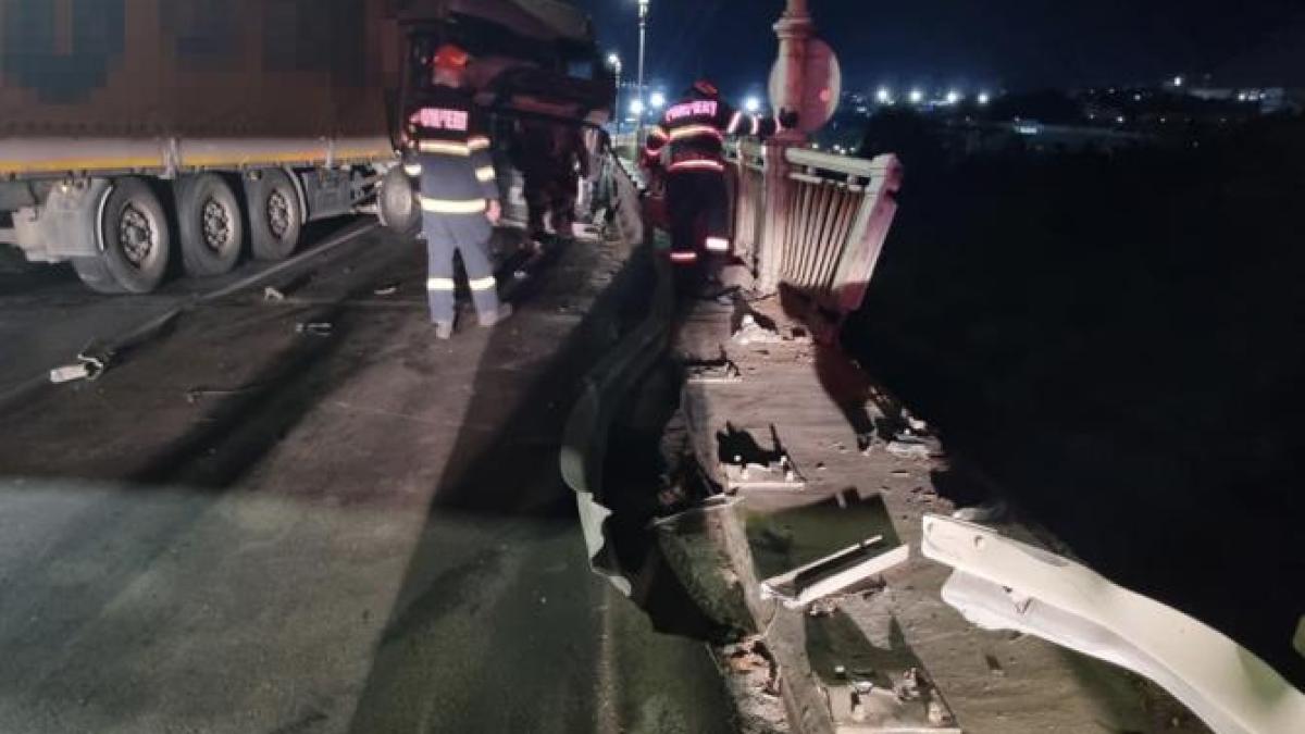 podul-prieteniei_73949700