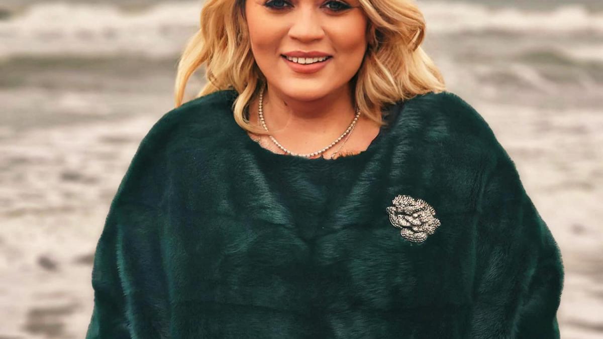 corina-munteanu_32901900