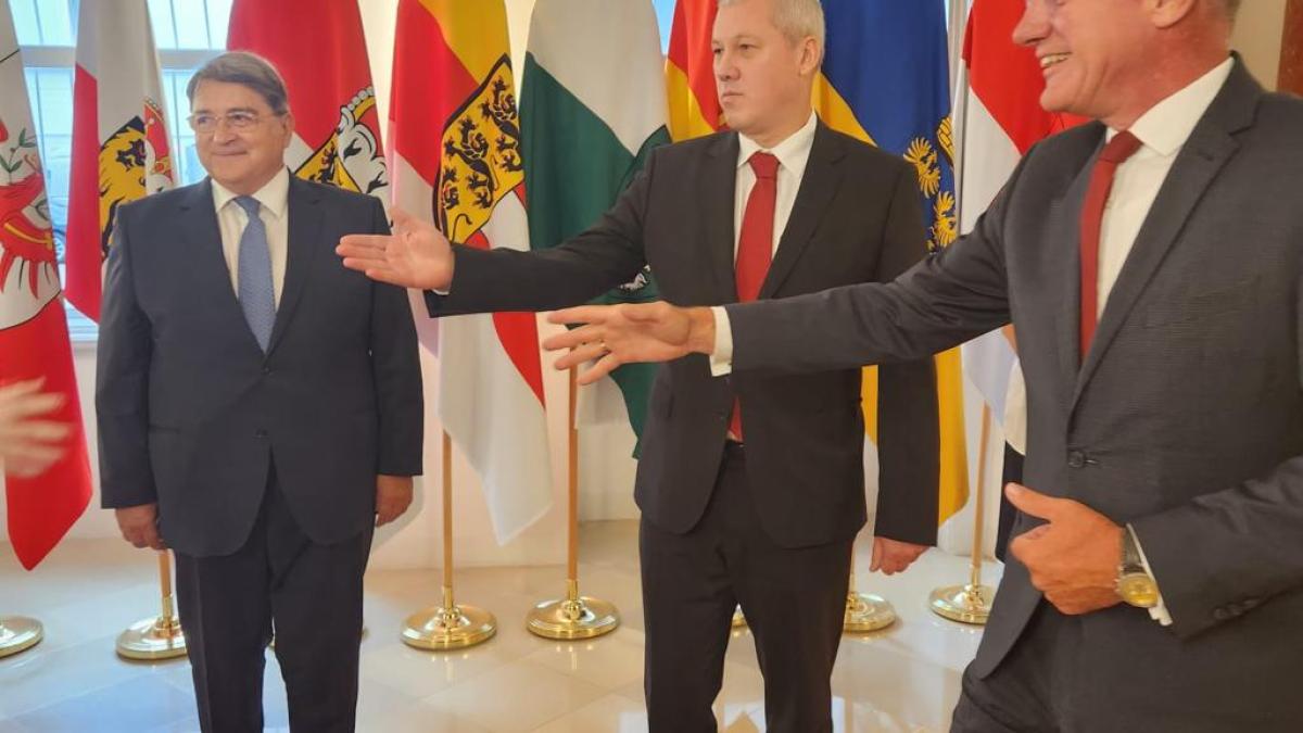 romania---schengen--predoiu-dezvaluie-ce-a-vorbit-cu-ministrul-austriac-karner-a-fost-al-doilea-lucru-pe-care-mi-l-a-spus--prc-e2prc-80prc-9dera-absolut-obligatoriuprc-e2prc-80prc-9d_69862700