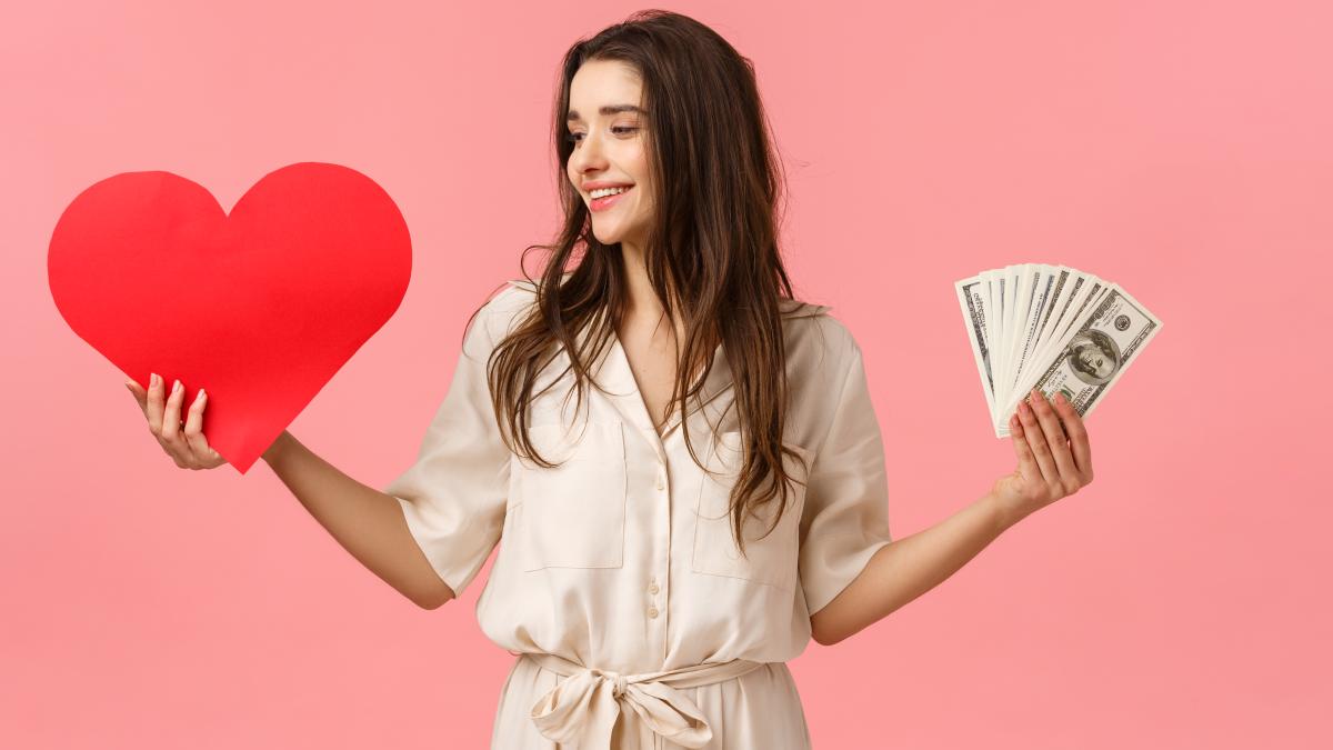 horoscop-30-august-berbec--taur--gemeni--rac--leu--fecioara--zodia-care-se-gandeste-la-dragoste-si-bani--nu-forta-nimic-va-fi-vai-si-amar_38454700