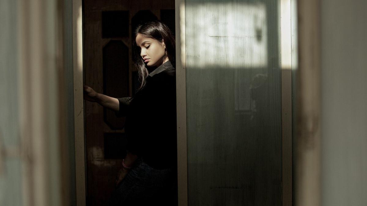 woman-7905864_1280_75554100