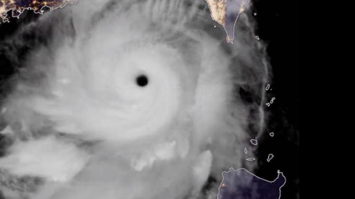 taifunul-saola-a-lovit-provincia-guangdong--cel-mai-puternic-din-ultimii-77-de-ani_92397600