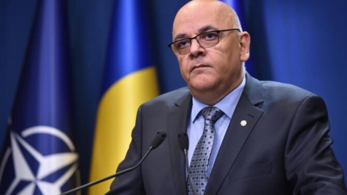 rafila-il-invita-pe-arafat-la-ministerul-sanatatii-sa-coordoneze-activiatea-de-medicina-de-urgenta-acolo-unde-ii-este-locul_20200000