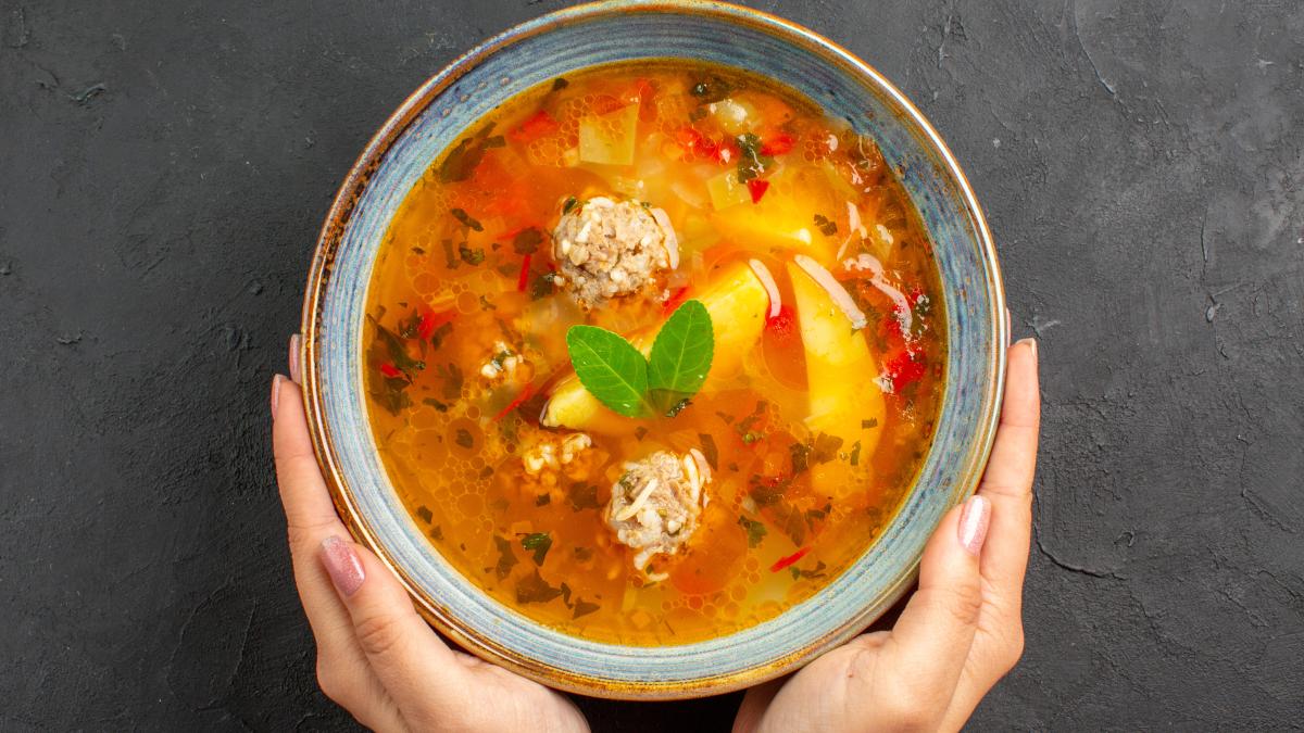 ciorba-de-perisoare--reteta-clasica_19019800