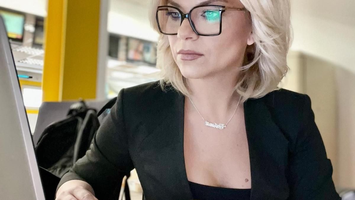 oamenii-nu-cred-ca-se-schimba--jurnalista-andreea-marinescu-si-viata-alaturi-de-sotul-ei--comisarul-adrian-tiulescu-provocarile-isi-fac-simtita-aparitia_47593500