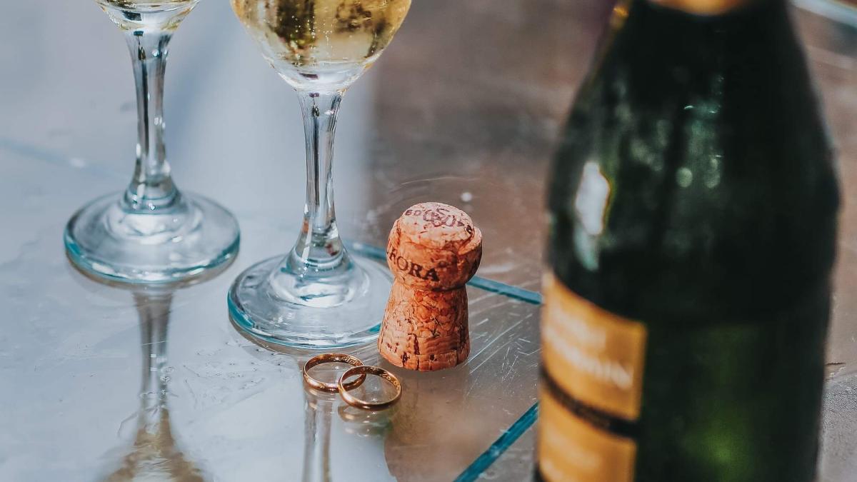 pexels-proseco_71957300