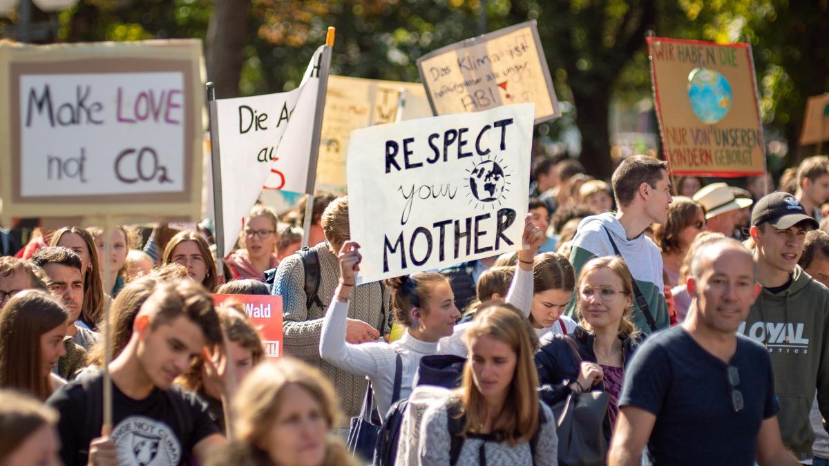 protest-clima-tarile-de-jos_58211700