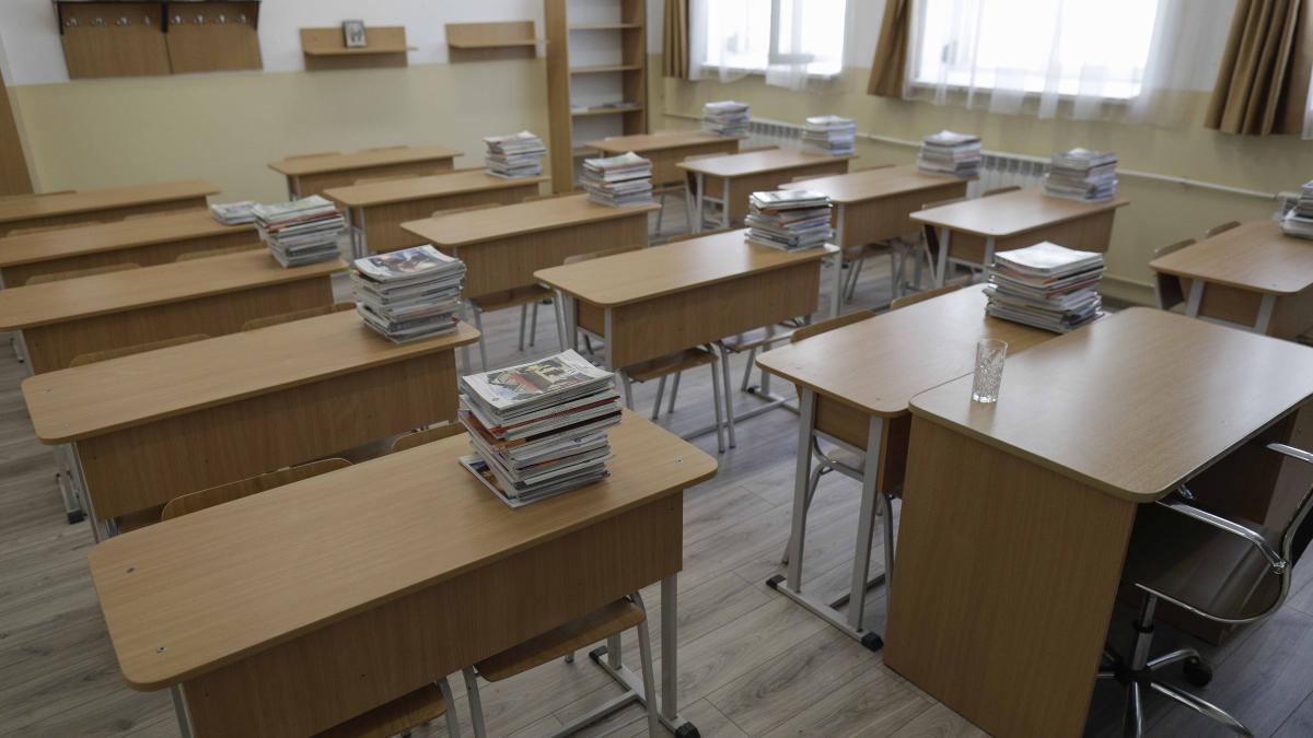 sc_162_an_scolar_23-24_036_inquam_photos_octav_ganea_48930800