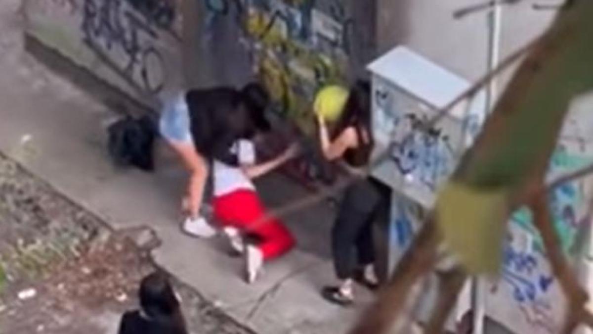 eleve-droguri-baloane_38551500