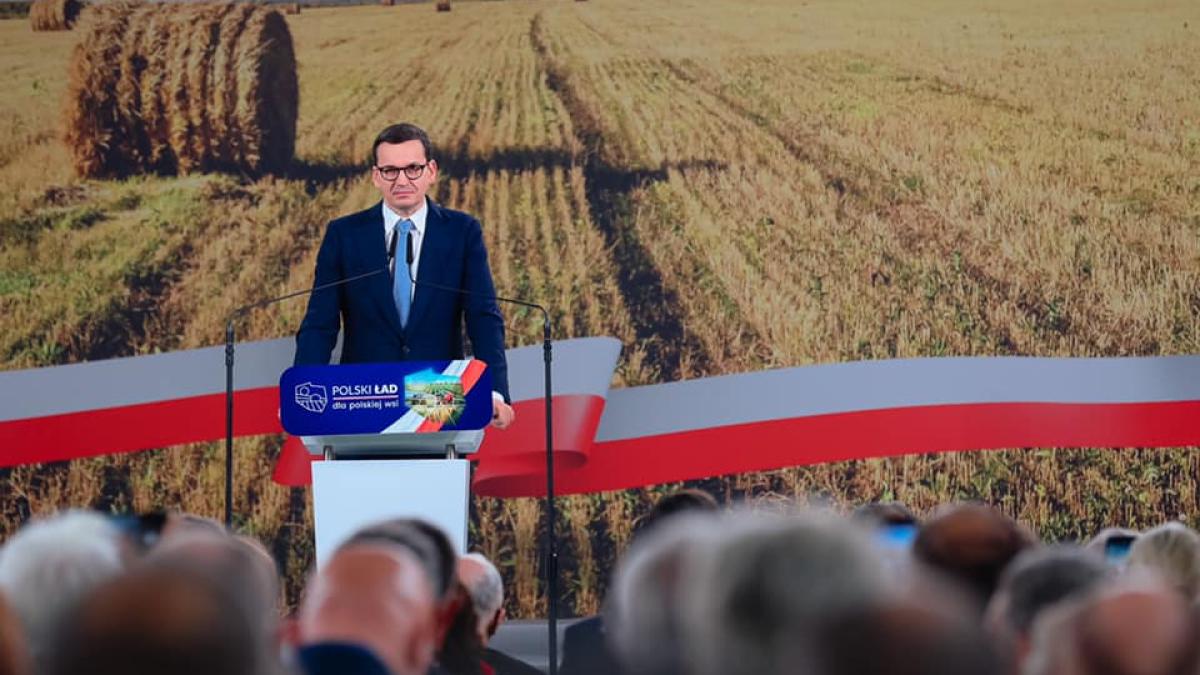 premierul-poloniei-respinge-acuzatiile-opozitiei-ca-ar-vrea-iesirea-din-ue-fake-news_21471000