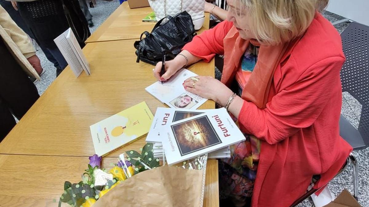 prc-e2prc-80prc-9eviataprc-e2prc-80prc-a6iubire-si-misterprc-e2prc-80prc-9d--cartea-in-care-eugenia-petruse-si-a-povestit-si-experientele-plecarii-si-adaptarii-in-spania-video_38925600