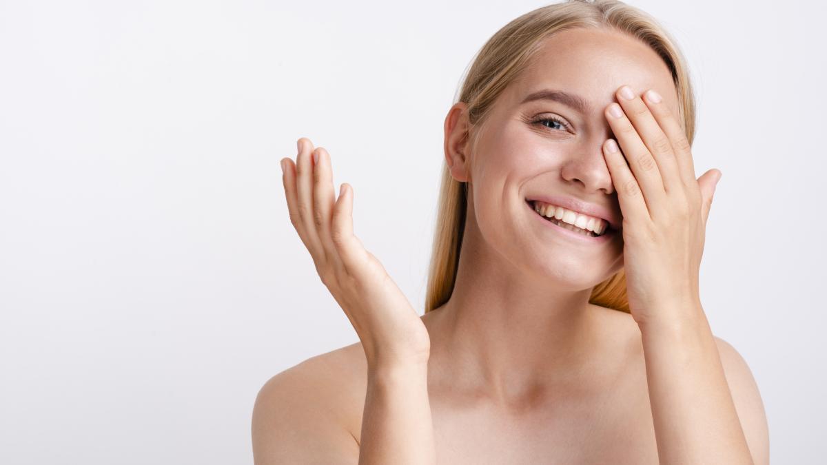 alimentele-care-iti-pastreaza-pielea-tanara--nu-costa-o-avere--dar-fac-minuni_44370900