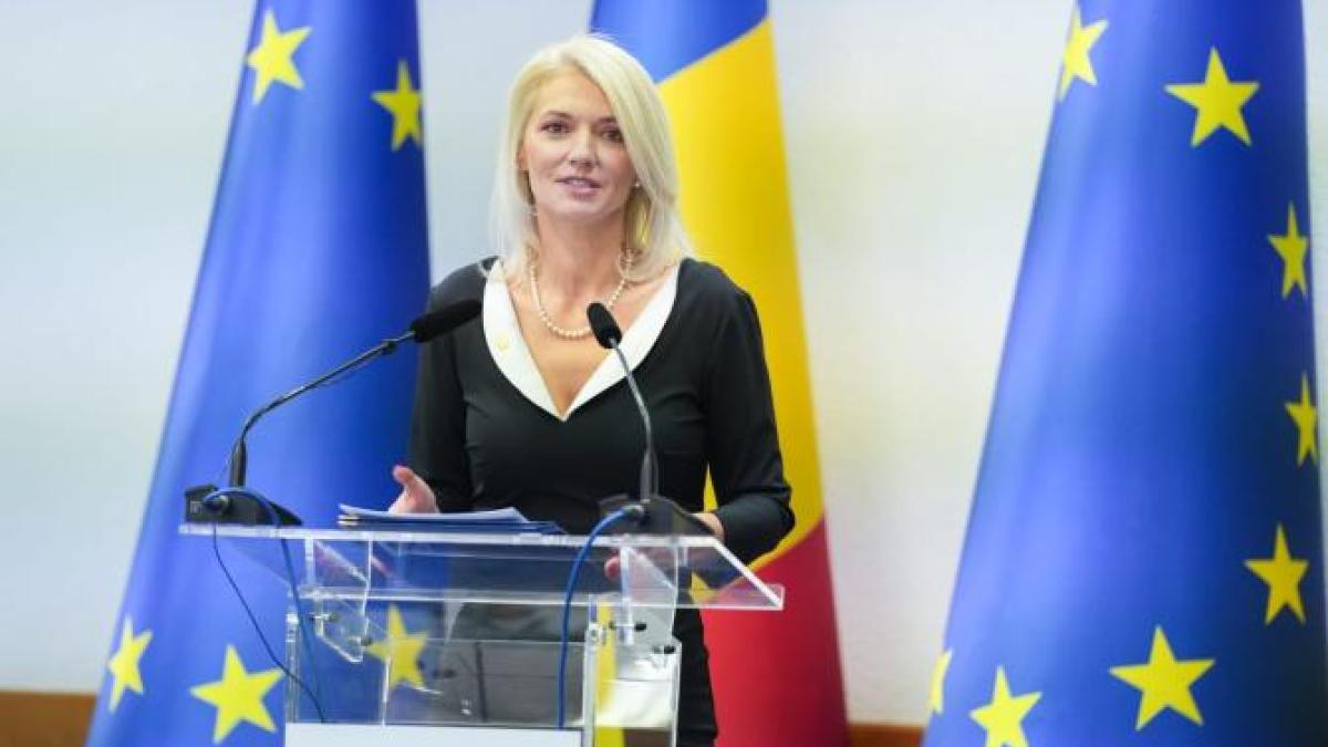 alina-gorghiu_14901000