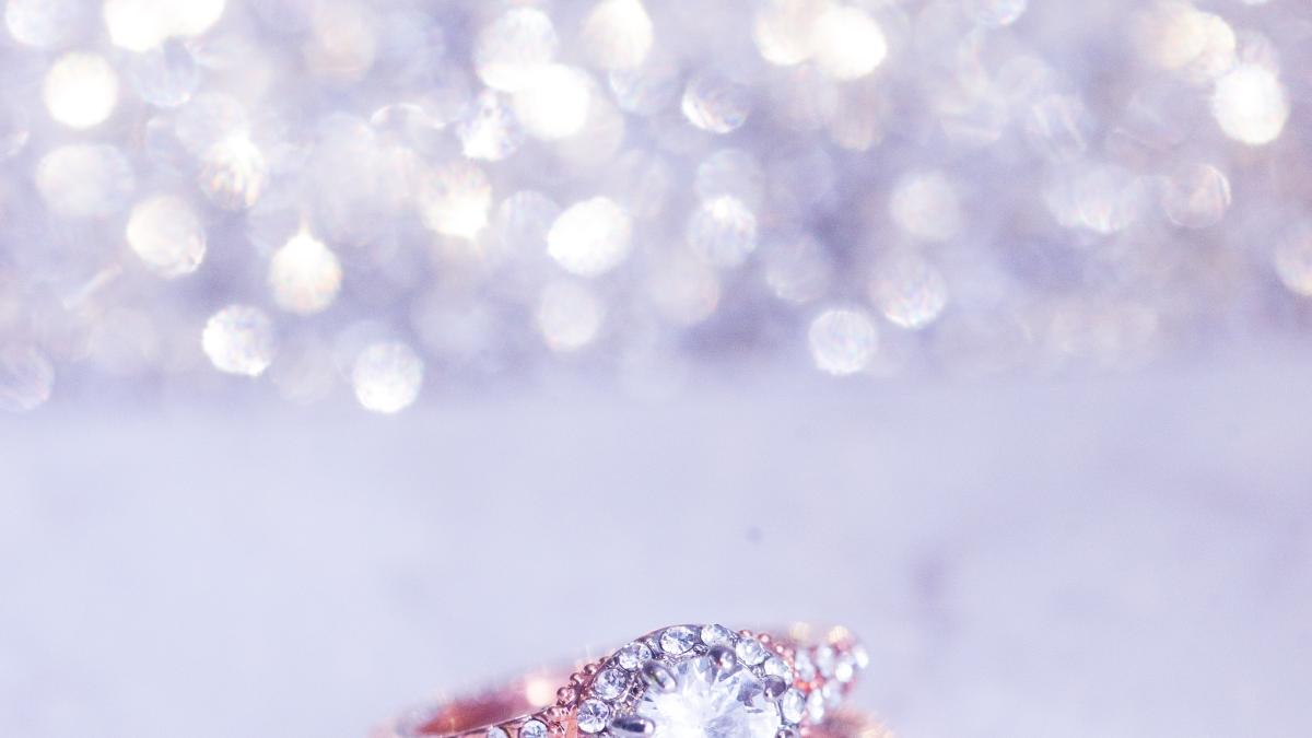 diamante_roz_cercetare_pxl_52407900