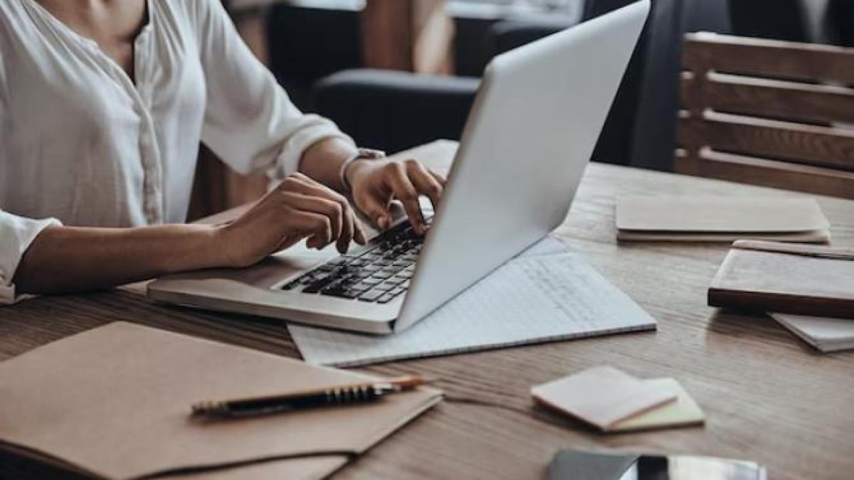 romanii--printre-europenii-cu-cele-mai-multe-ore-saptamanale-lucrate_52032500