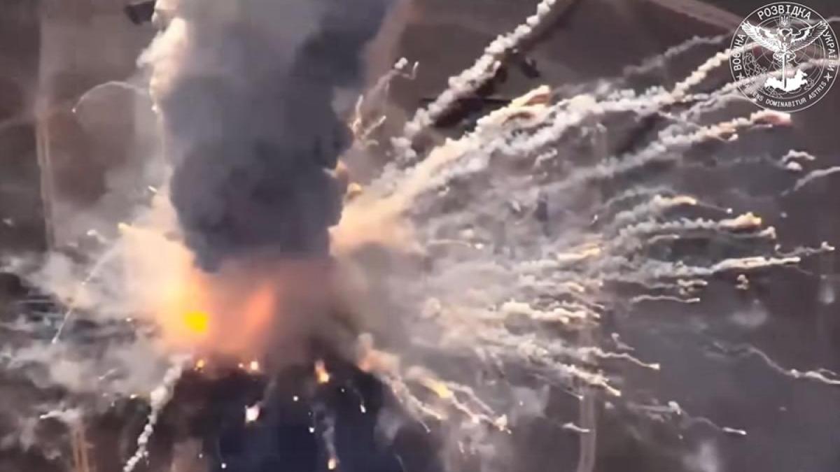 daune-grave-la-baza-aeriana-din-crimeea_51395700