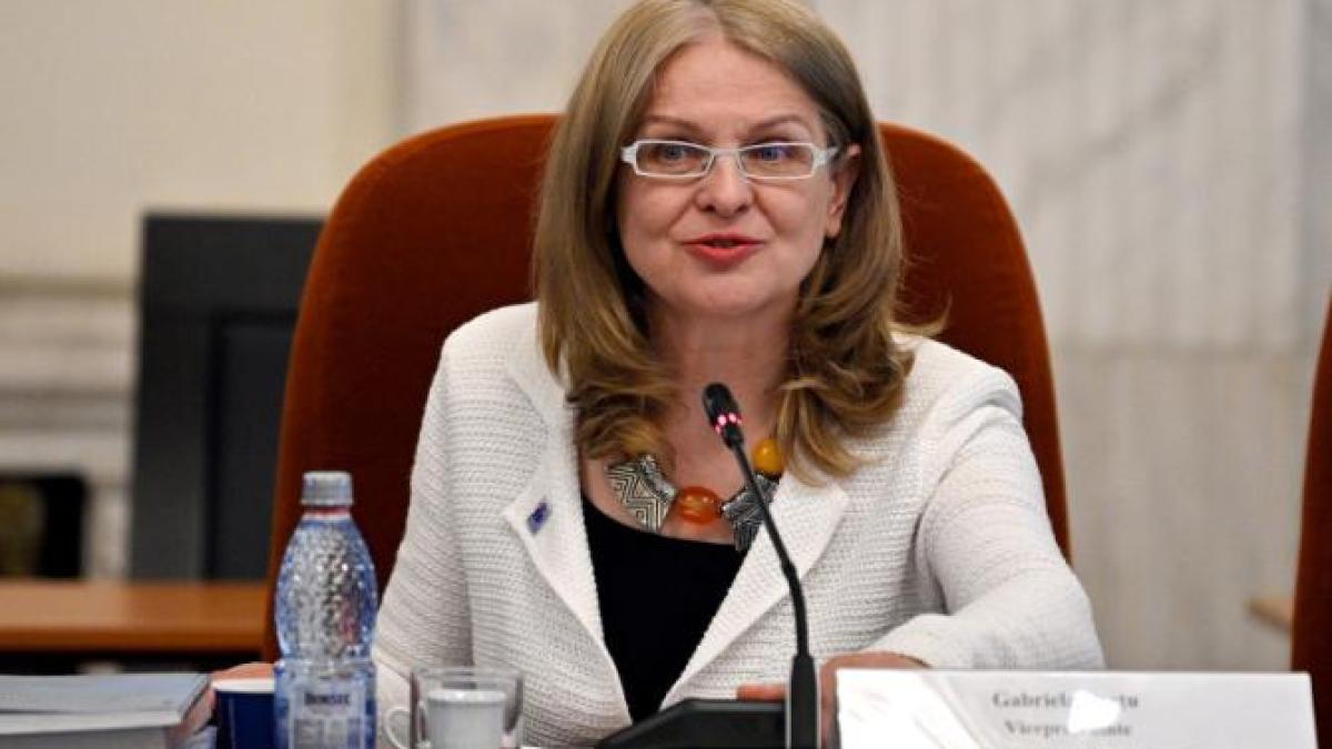 gabriela-cretu-dumitru-buzatu_19327000