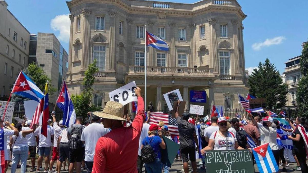 ambasadacuba_07101000