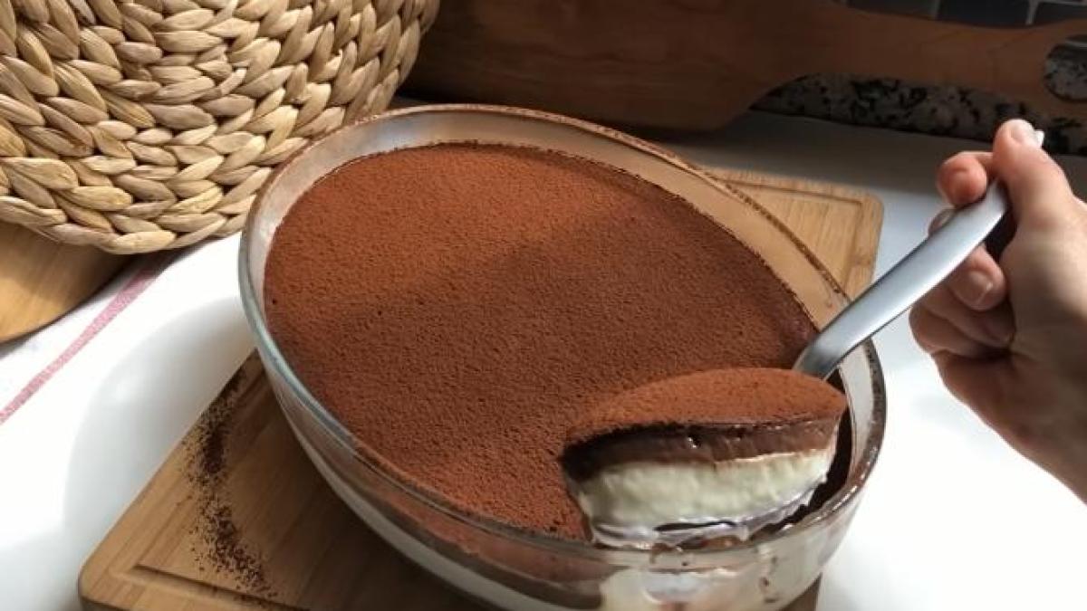 yalanci-tavuk-goegsue--prajitura-turceasca-pe-care-nu-o-poti-refuza--iata-reteta_83669000